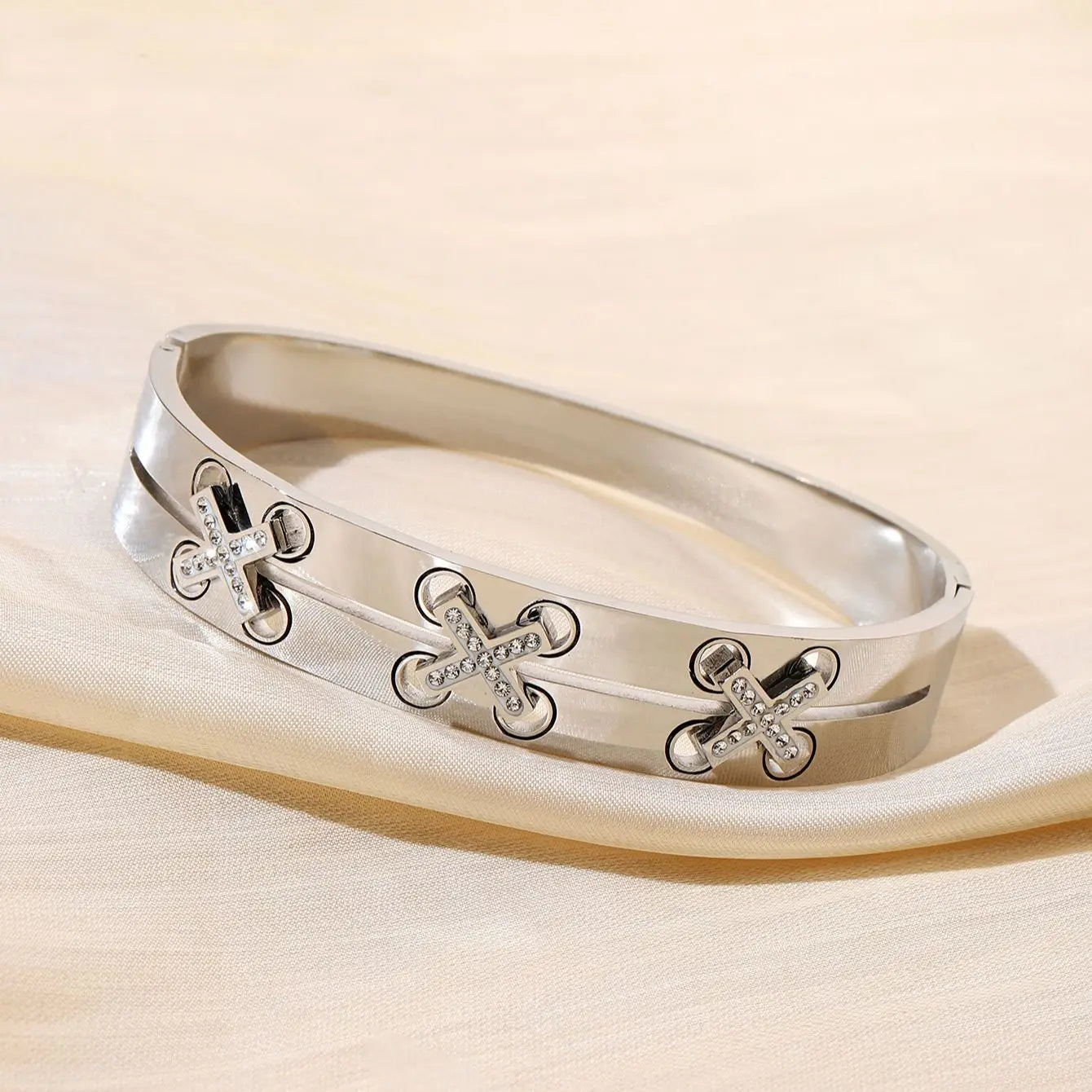 Elegant Luxury Stainless Steel Bracelet for Women – Rolling Beads, Bow & Heart Charm, Zircon Layered Stackable Bangle